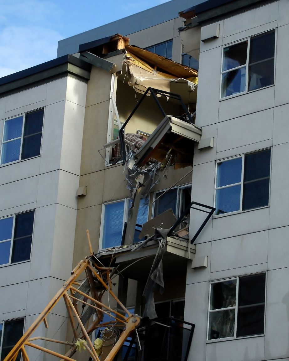 Dallas Family Awarded $860 Million in Crane Collapse Lawsuit That ...