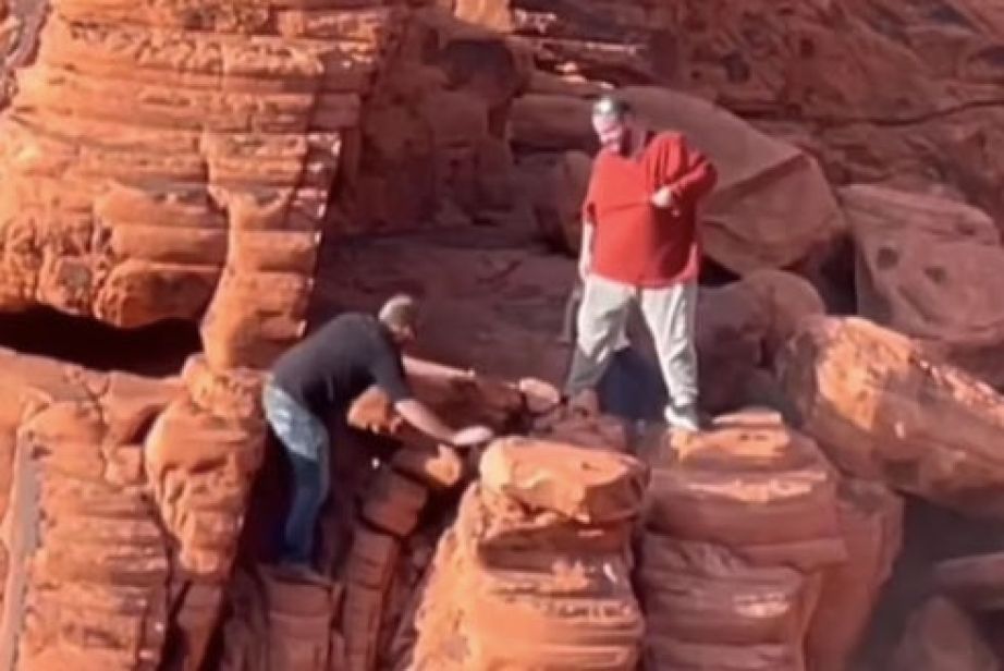 Two Men Indicted for Toppling Ancient Red Rock Formations in Lake Mead National Recreation Area - Touronsofyellowstone/Instagram via independent.co.uk