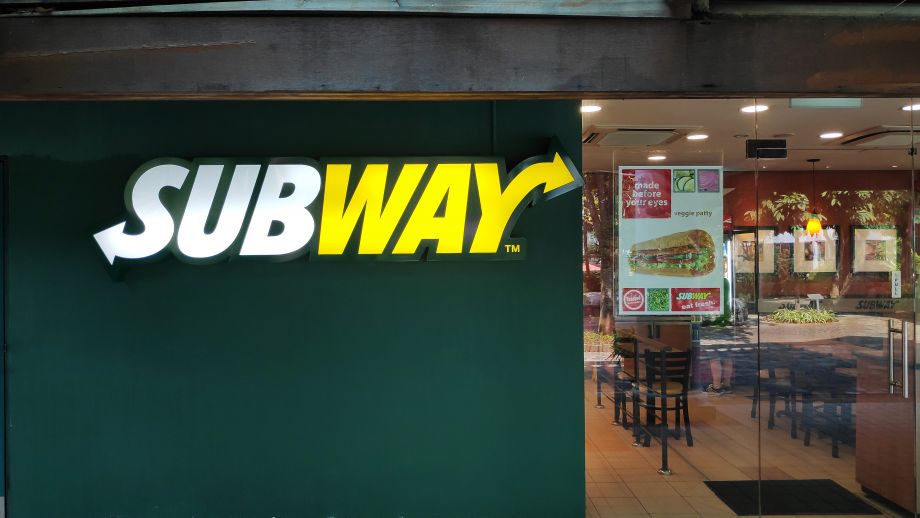 A U.S. judge rules that Subway can be sued over its '100% tuna